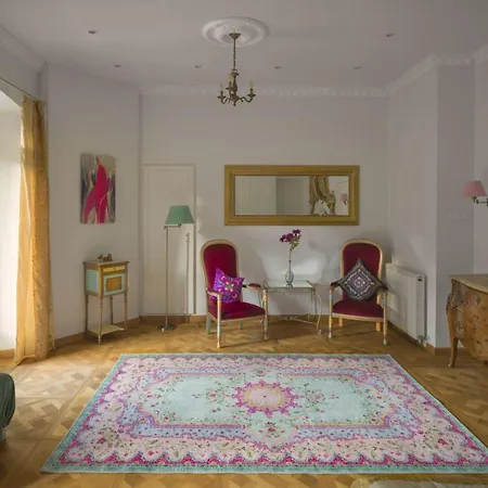 Petit Chateau Laborde