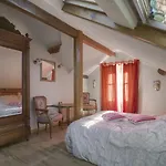 Petit Chateau 4* Laborde