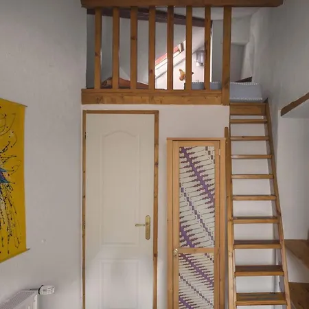 Oda ve Kahvaltı Petit Chateau Laborde