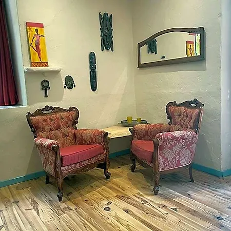 Petit Chateau 4*